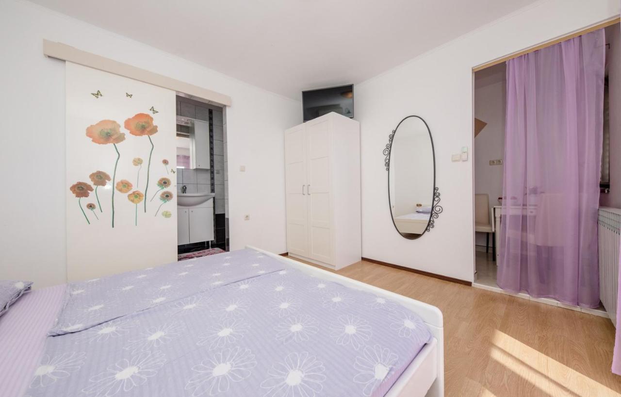 Apartments Makaus Супетарска-Драга Экстерьер фото